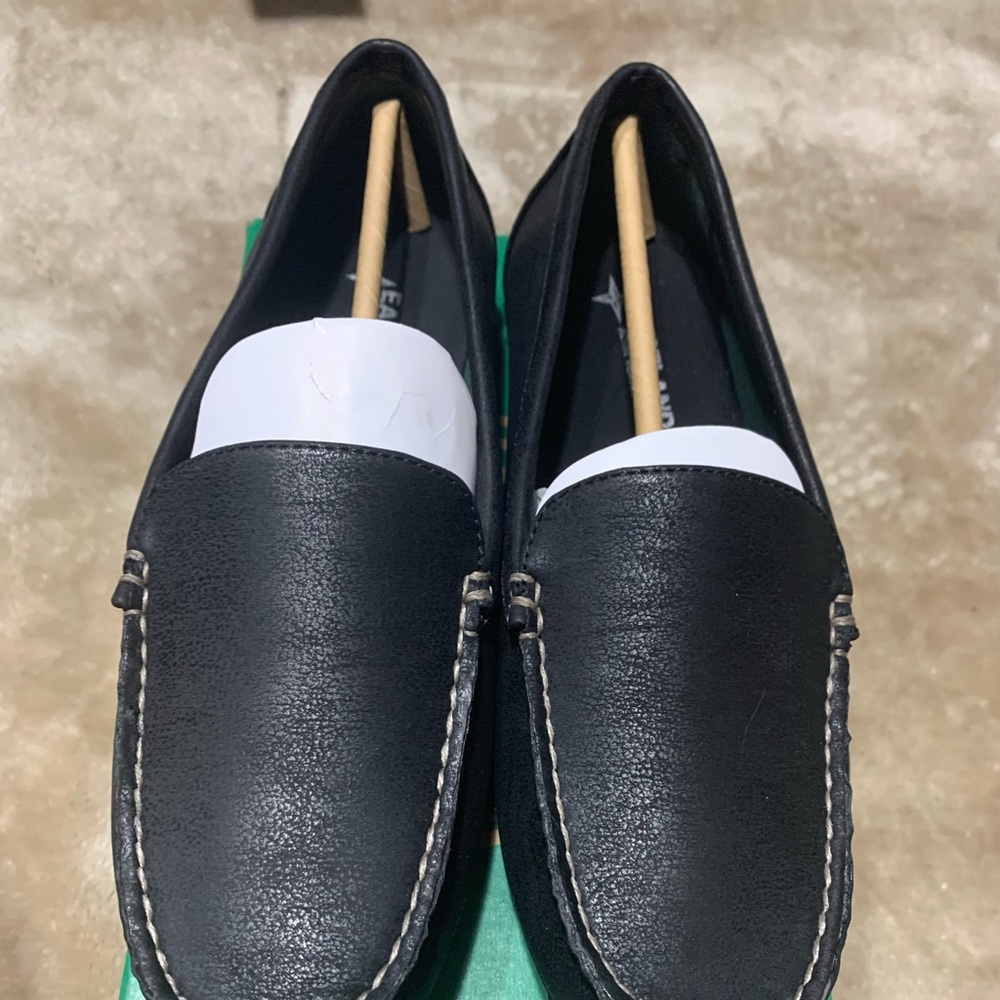 Eastland Courtney Loafer New never worn size 9.5 Women